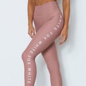 White Fox Boutique Pants - Whit Fox Active Bea Logo Legging White Fox Boutique Pants - Whit Fox Active Bea Logo Legging